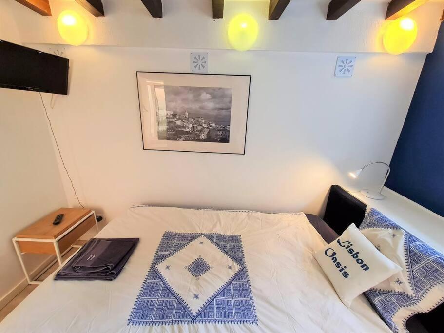 Mouraria 3 - Historic Duplex Apartment Lisbon Bagian luar foto