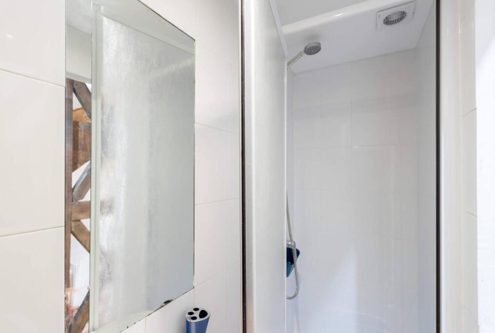 Mouraria 3 - Historic Duplex Apartment Lisbon Bagian luar foto