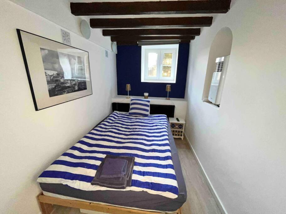 Mouraria 3 - Historic Duplex Apartment Lisbon Bagian luar foto