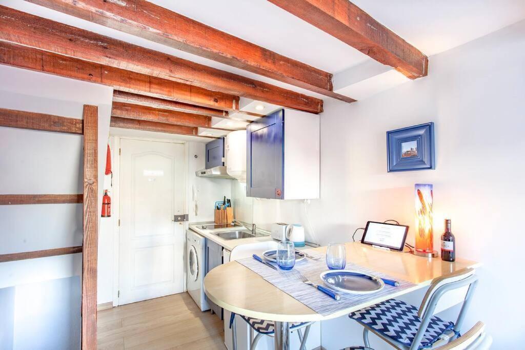 Mouraria 3 - Historic Duplex Apartment Lisbon Bagian luar foto